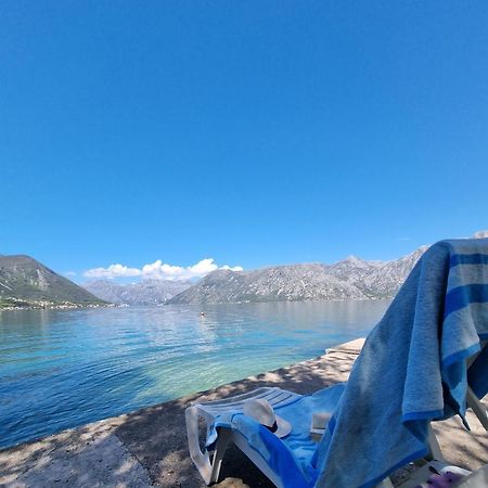Apartment Jovan2,On The Beach With Free Wi-Fi Kotor Exteriör bild
