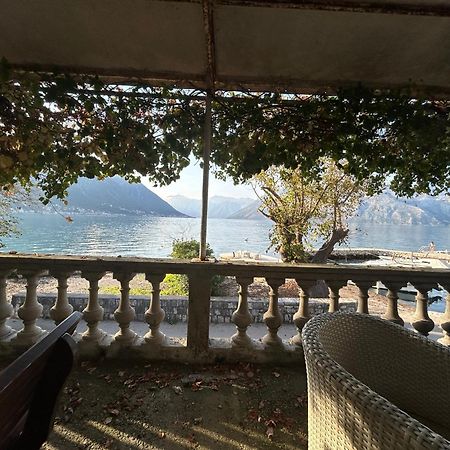 Apartment Jovan2,On The Beach With Free Wi-Fi Kotor Exteriör bild